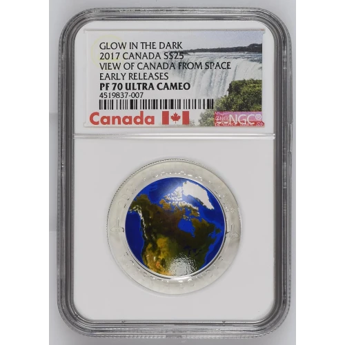 2017 View of Canada From Space Early Releases Glow in the Dark ULTRA CAMEO (2)