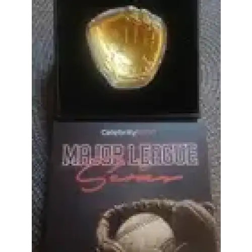 Celebrity Mint Major League Series 2oz .999 Silver Baseball Glove (3)