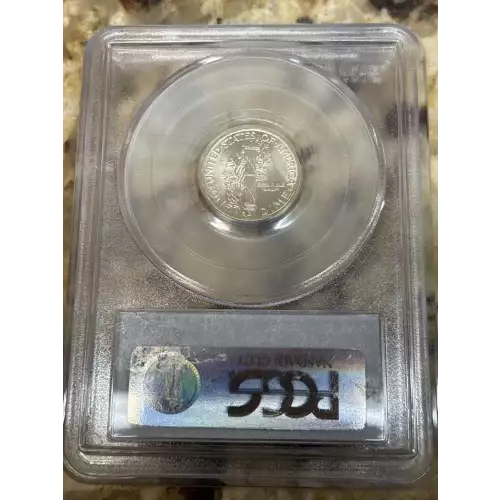 Dimes---Winged Liberty Head or Mercury 1916-1945 -Silver- 1 Dime (2)