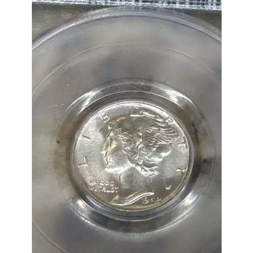 Dimes---Winged Liberty Head or Mercury 1916-1945 -Silver- 1 Dime (3)