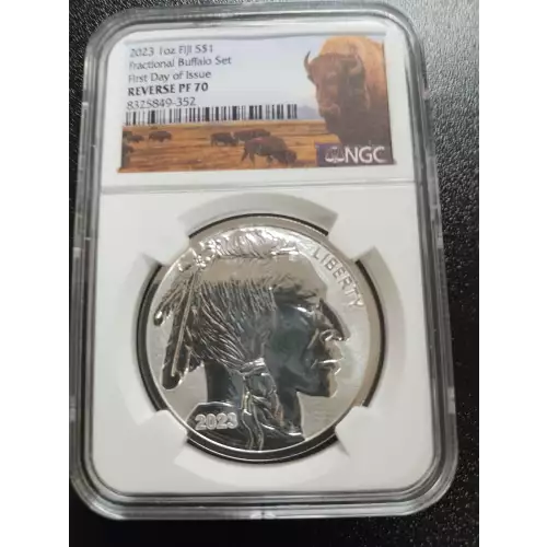 FIJI Silver DOLLAR (2)