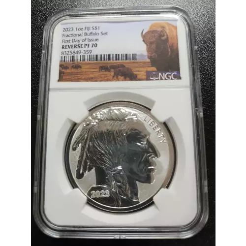 FIJI Silver DOLLAR (2)